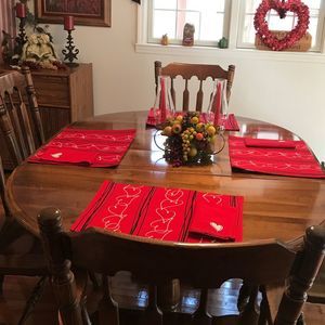 Meet your Posher, Lois